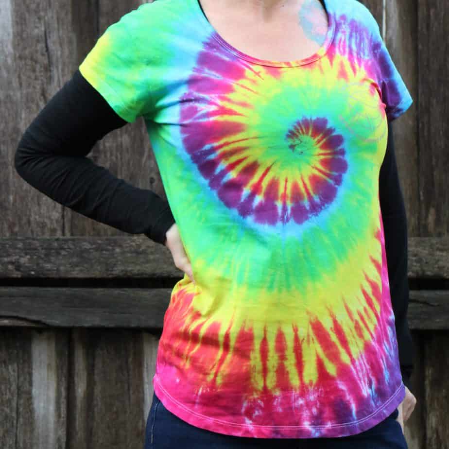 Magic tie-dyed spiral in 3 colours
